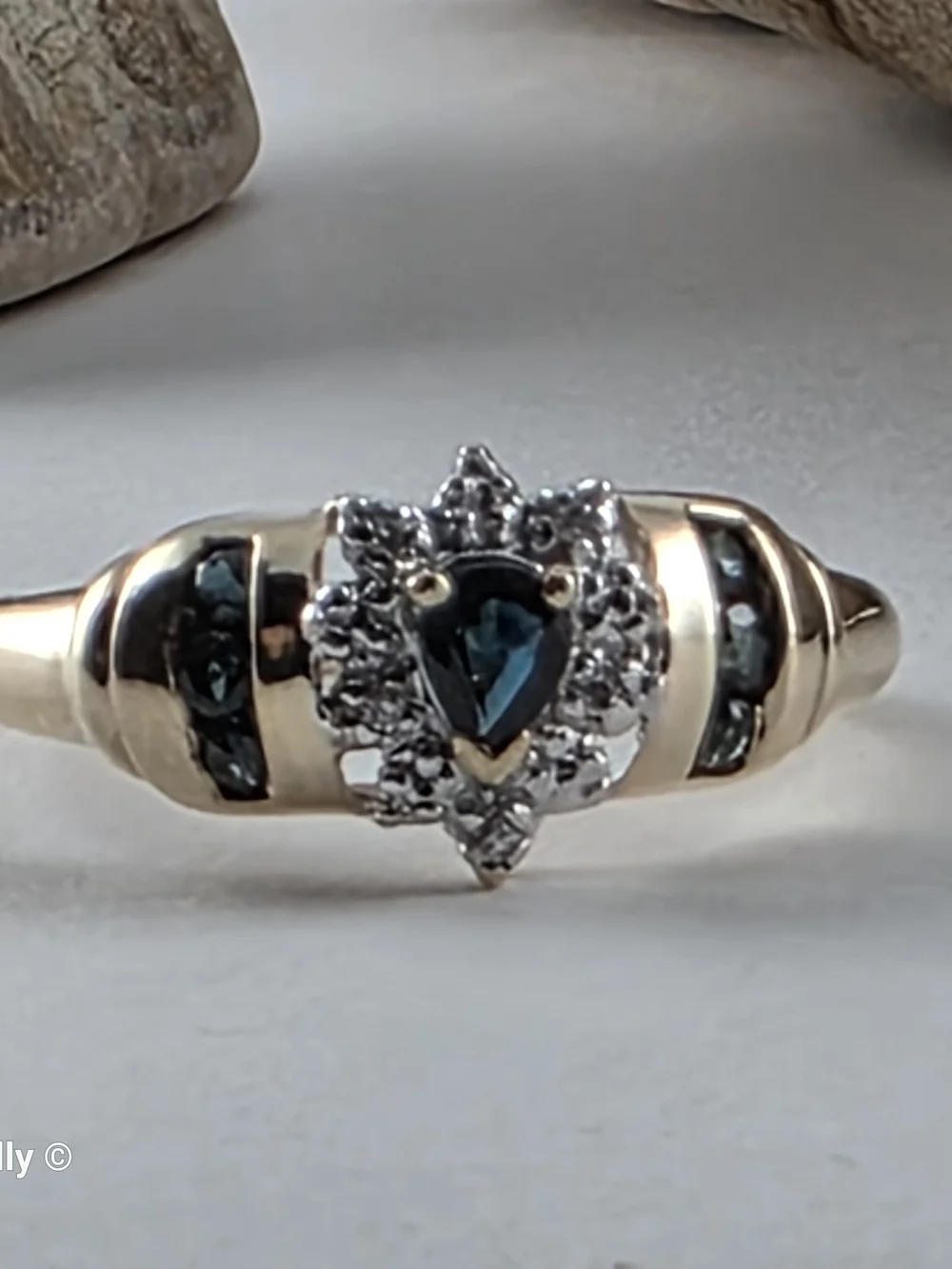 10K Yellow Gold Sapphires and Genuine Diamond Ring Size 7, Solid Gold! 👌🎁